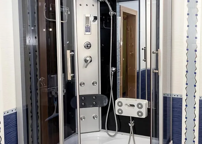 شقة Bright & Spacious 2-bedroom Flat In By Flat Mаnаger فارنا