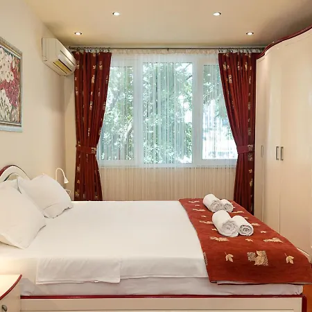 Bright & Spacious 2-bedroom Flat In By Flat Mаnаger Apartmán Varna