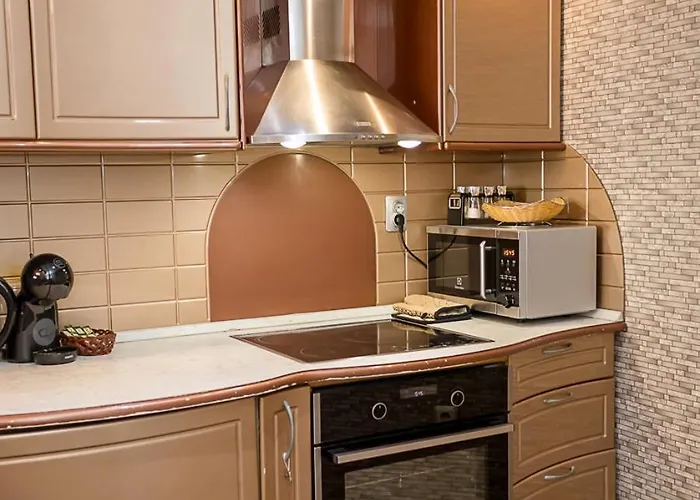 Bright & Spacious 2-bedroom Flat In By Flat Mаnаger 瓦爾納